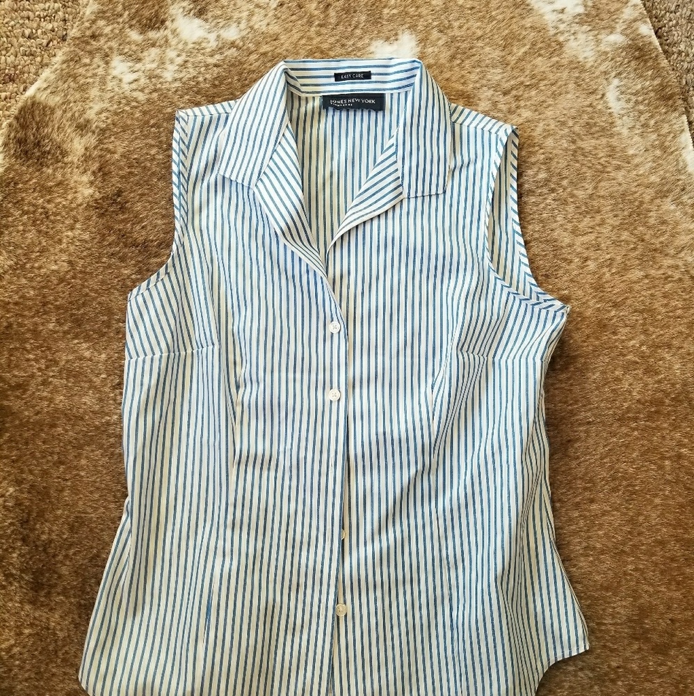 Jones New York sleeveless button down